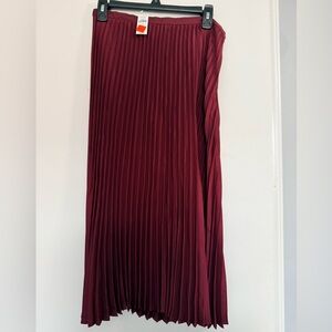 Pleated Midi Skirt in Wine Red from Banana Republic